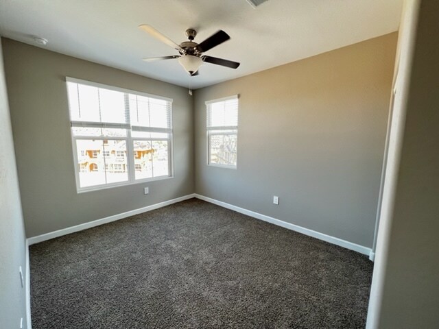 Building Photo - 1255 N Arizona Ave