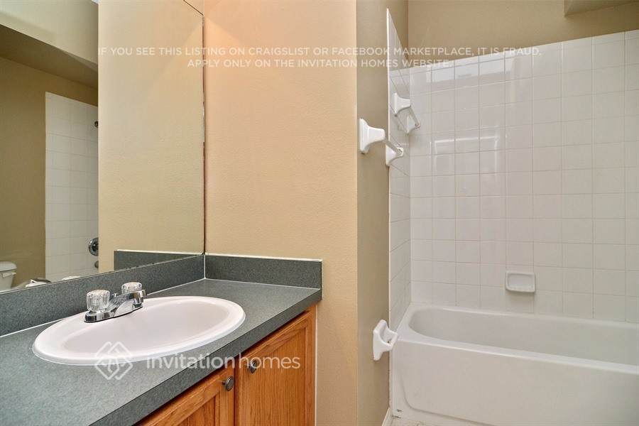 Building Photo - 7629 Clovelly Park Pl
