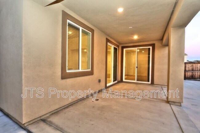 Building Photo - 3606 Nuestra Ave