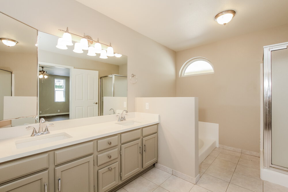 Building Photo - 23837 N 40th Dr