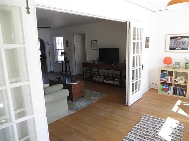 Building Photo - 6127 Reiger Ave