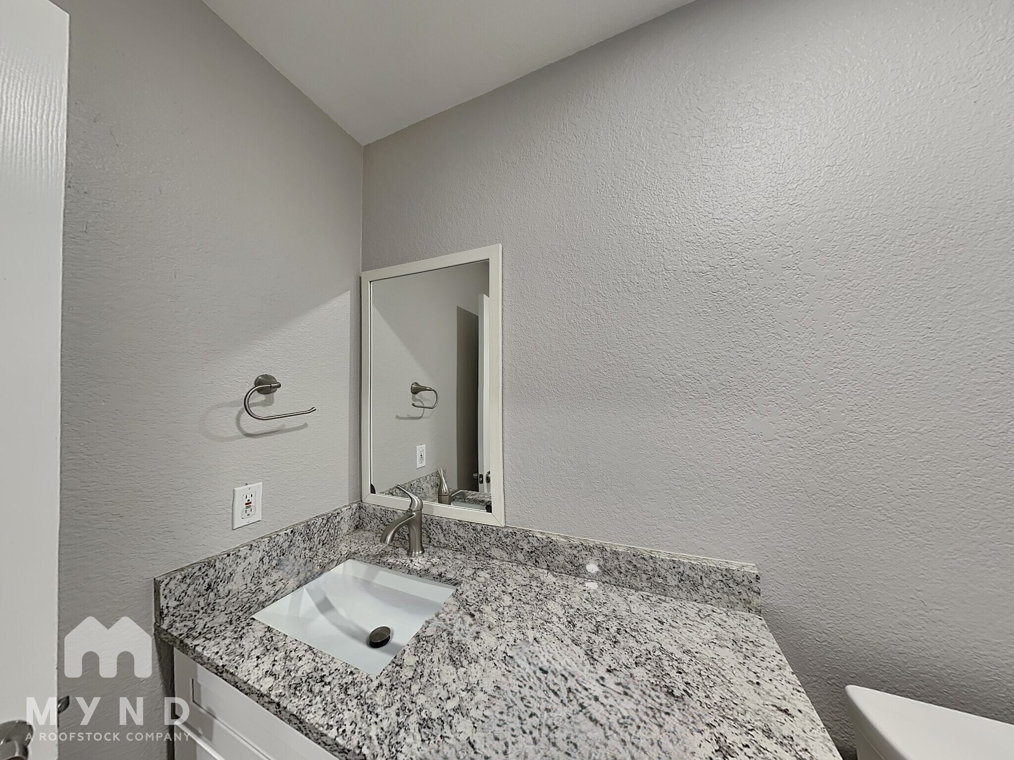 Building Photo - 4892 Masch Branch Rd