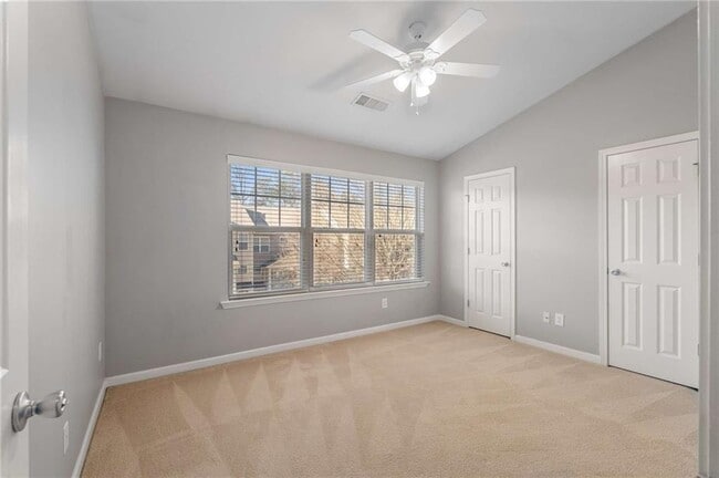 Building Photo - 1040 Liberty Pkwy NW