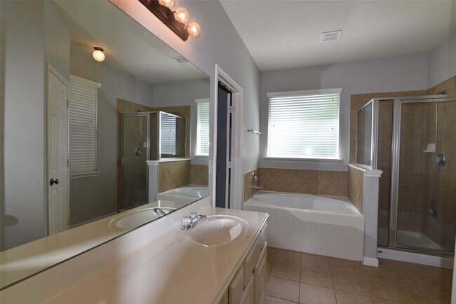 Building Photo - 7927 Cardinal Landing Ln