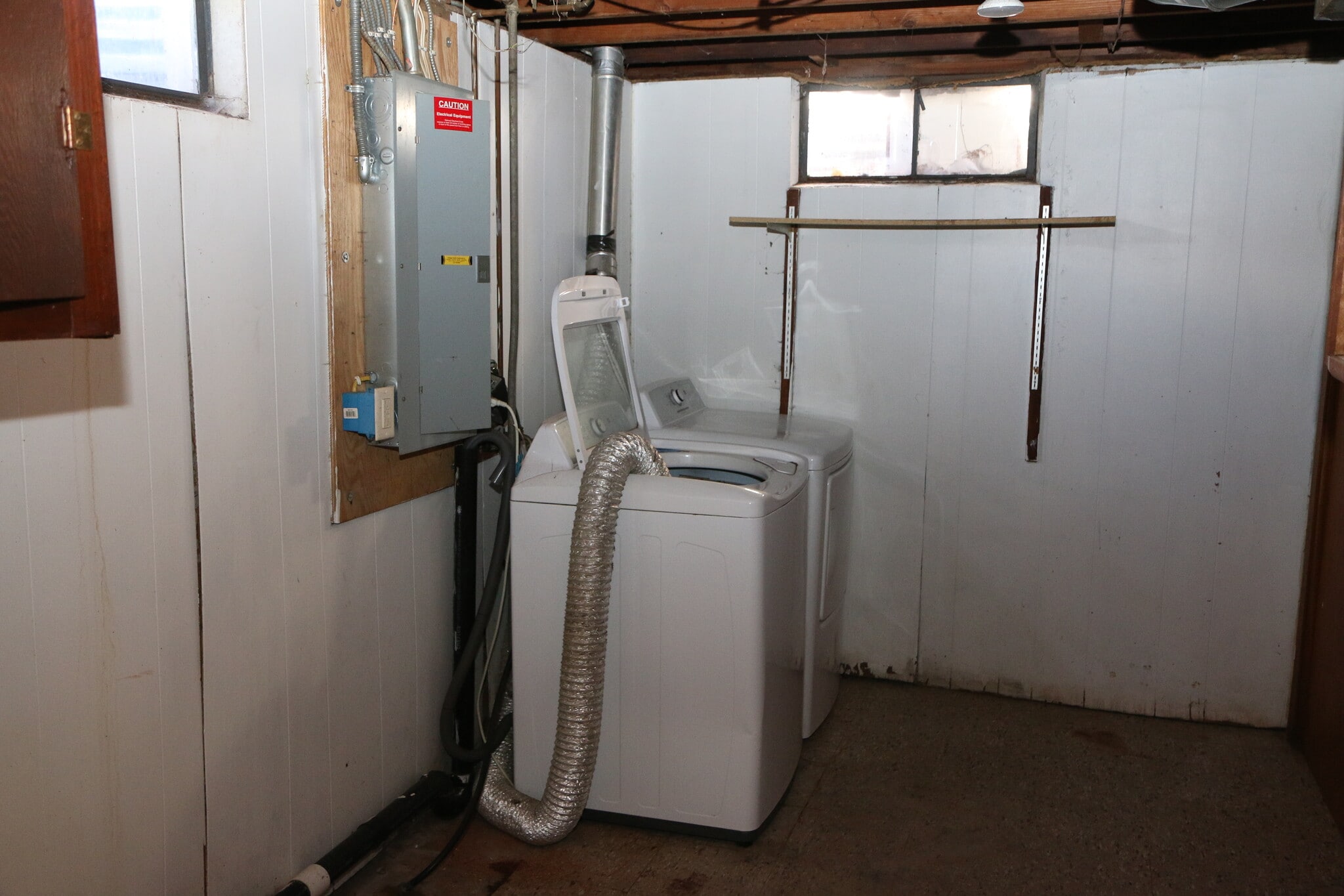 Basement - 3008 E 15th St