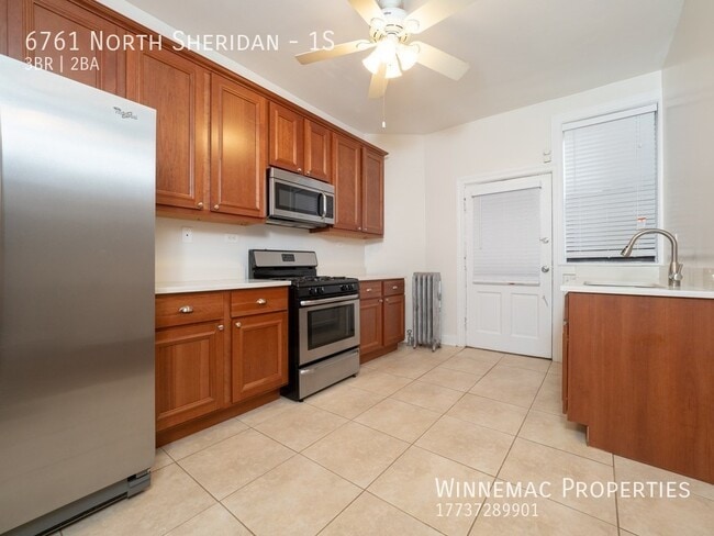 Building Photo - 6761 North Sheridan-1S