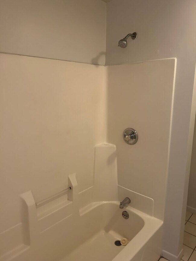 Building Photo - 3 Bedroom, Single-story Townhomes for rent in Madrid, IA