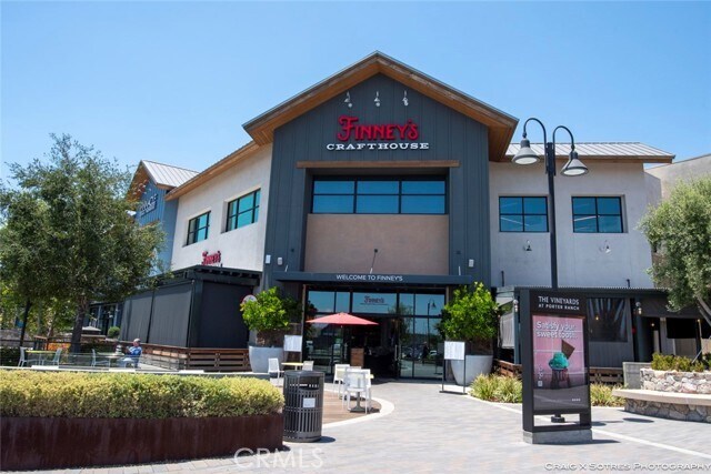 Building Photo - 20552 Edgewood Ct