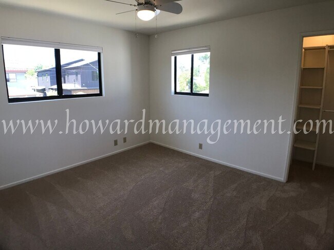 Building Photo - Two story home with newer central A/C in the Mar Vista Hills. Large kitchen, family room, and lar...