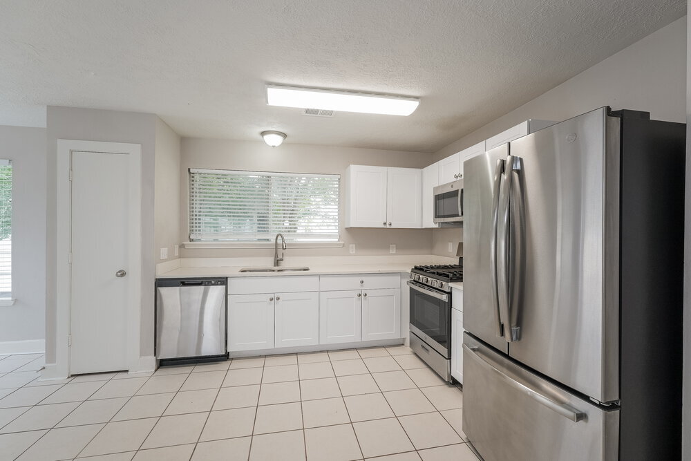 Building Photo - 15819 E Park Ct