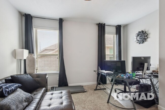 Building Photo - Spacious 4BA House in Manvel