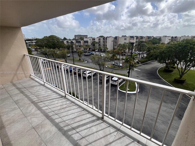 Building Photo - 7727 SW 86th St