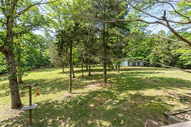 Building Photo - Beautiful 4 Bed 3.5 Bath Home on 20 Acres