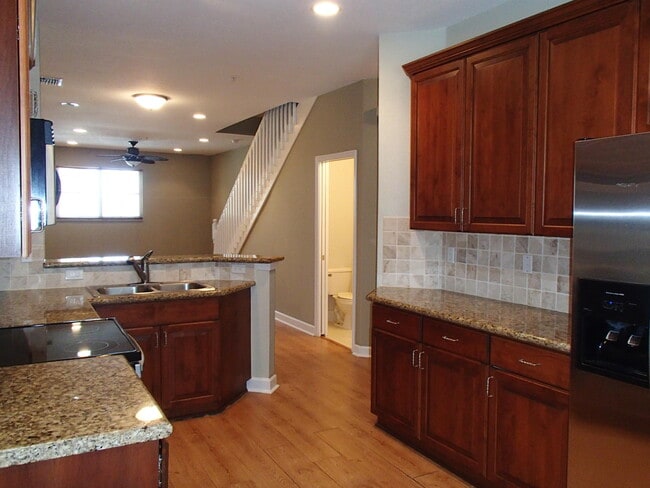Building Photo - 222 Bayfront Dr