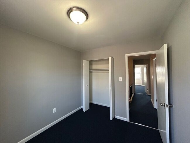 Building Photo - 4 Bedrooms 2.5 Bathrooms, Joppa MD