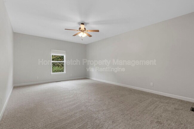 Building Photo - 31873 Tea Olive Dr