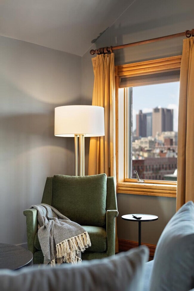 Building Photo - 263 Broome St