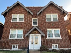 Building Photo - 3310 Wyoming St