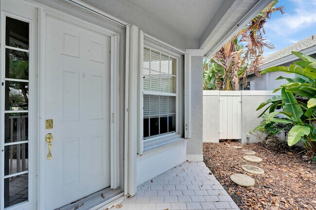 Building Photo - 2444 SW Brookwood Ln