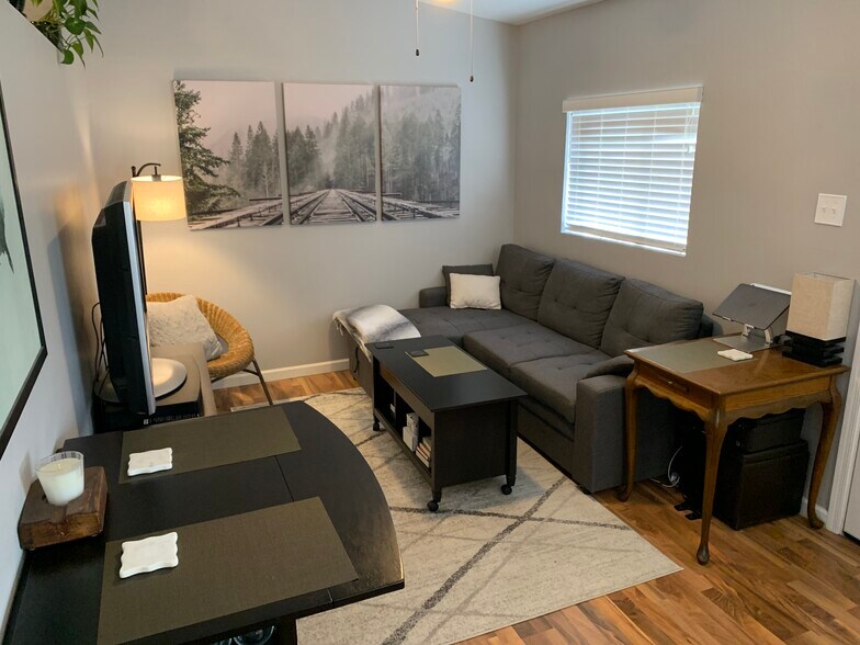 Sofa and Coffee table. Top of table extends up to make desk. - 1433 E. Edgemont Avenue