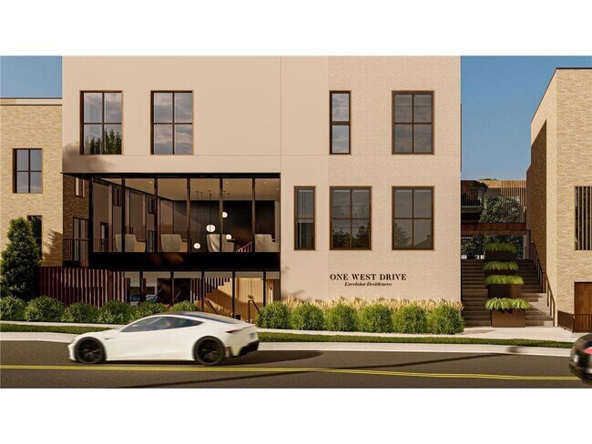 Building Photo - 4 West Dr