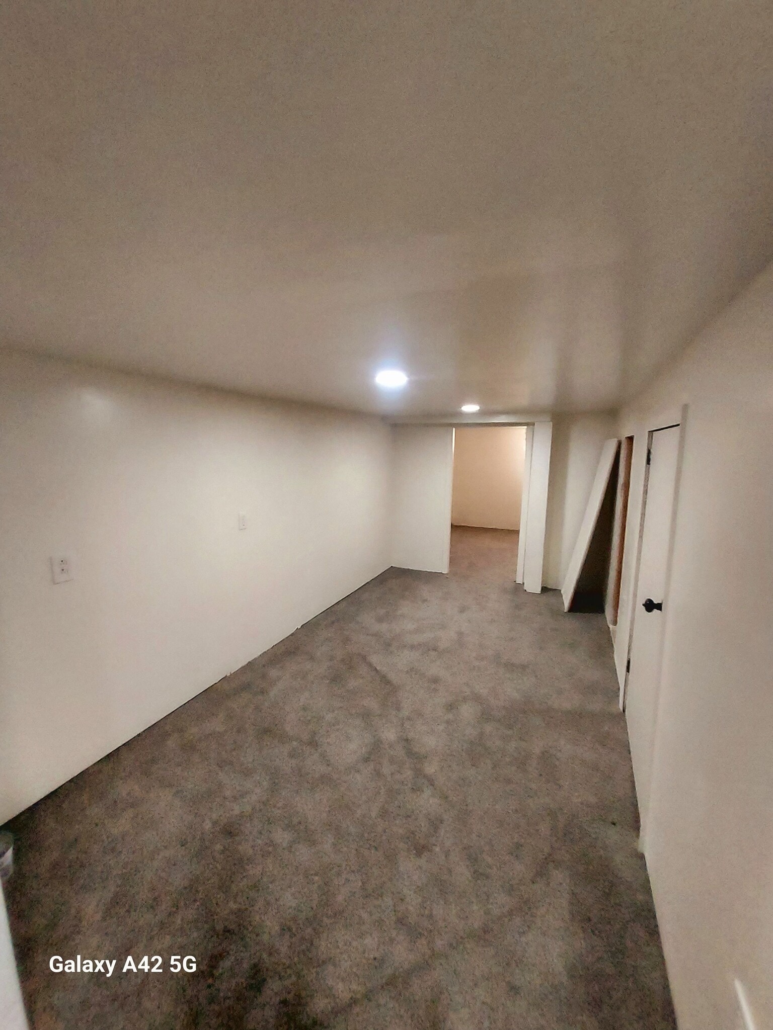 Small hall/room - 344 N Grant Ave