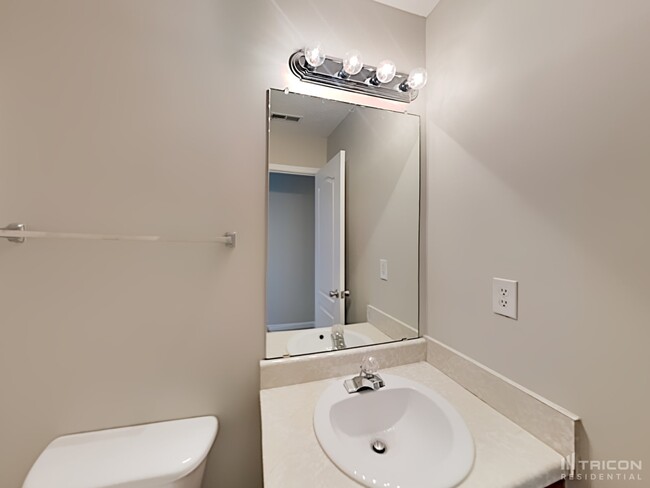 Building Photo - 6469 Snowden Dr