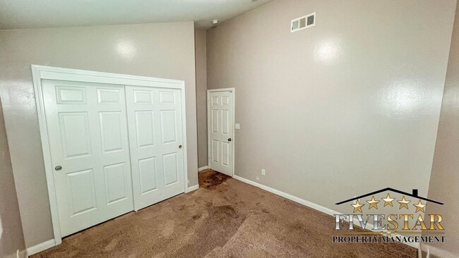 Building Photo - 5509 Baja Dr