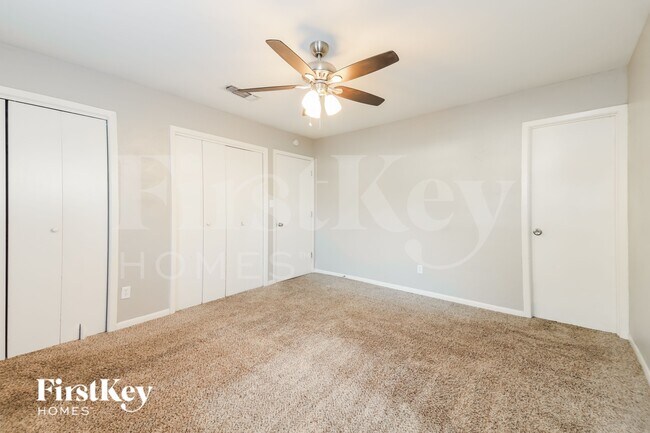 Building Photo - 2813 Silver Meadow Ln