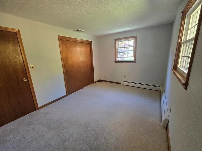 Building Photo - 222 Primrose Hill Rd