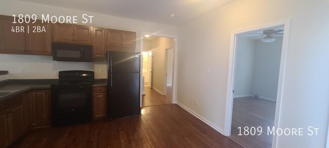 Building Photo - 1 Bedroom Left! Affordable Rooms for Rent ...