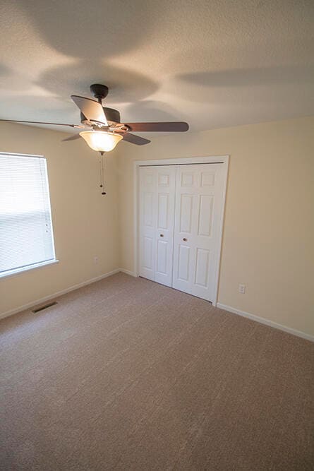 Building Photo - 4708 Manhasset Dr