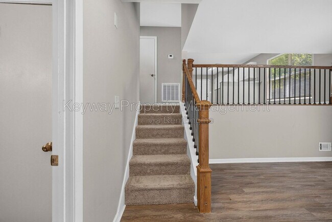Building Photo - 2712 Fair Oak Ct
