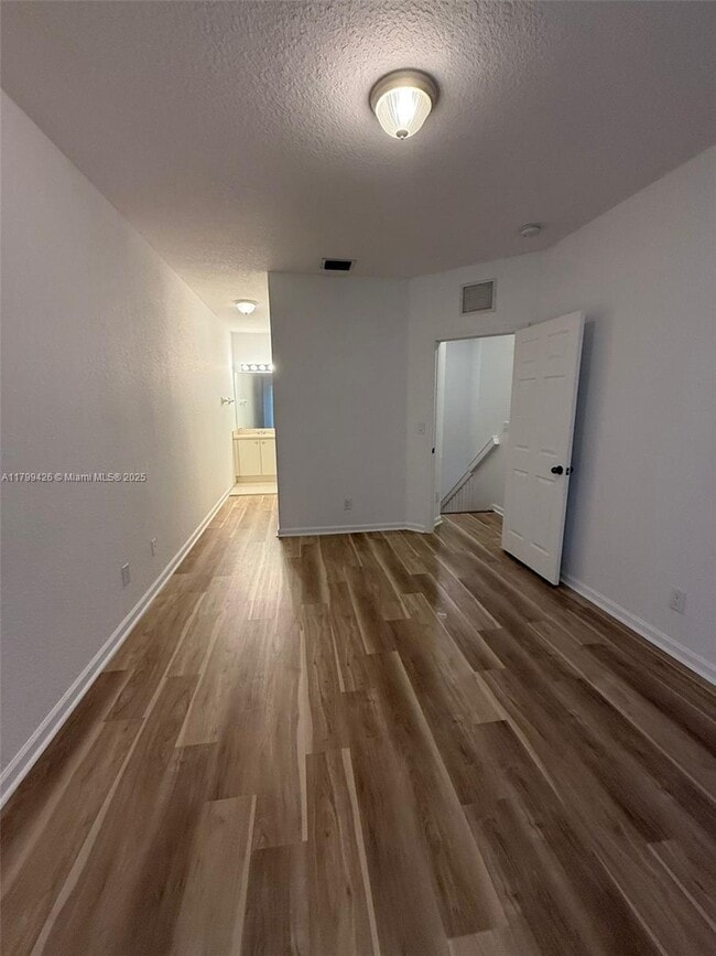 Building Photo - 1410 S Santa Catalina Cir