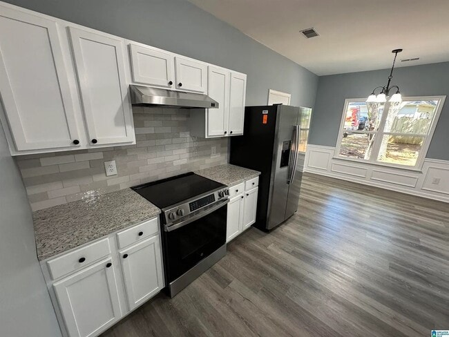 Building Photo - 301 Shelby Forest Dr