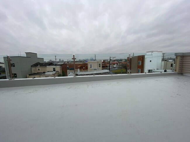 Building Photo - 2609 Almond St