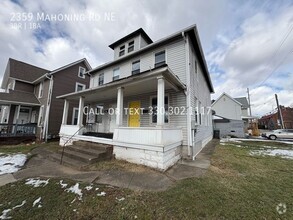 Building Photo - Large three bedroom one bathroom duplex fo...