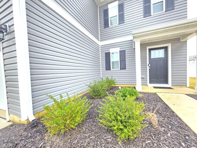 Building Photo - 1120 Wintermead Lp