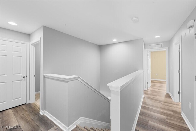Building Photo - 3863 Tilbor Circle