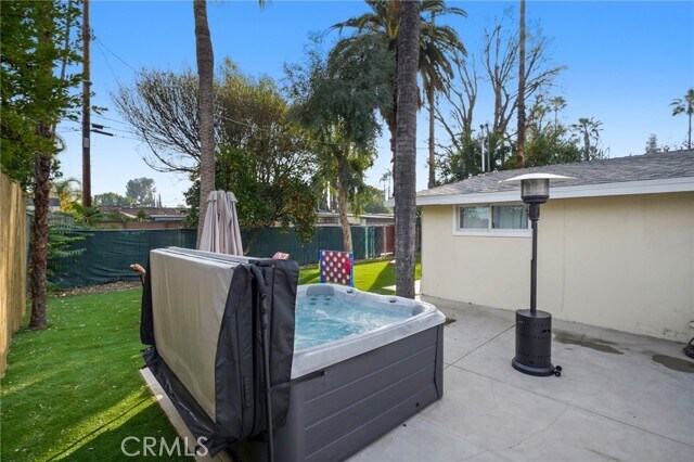 Building Photo - 6440 Jumilla Ave