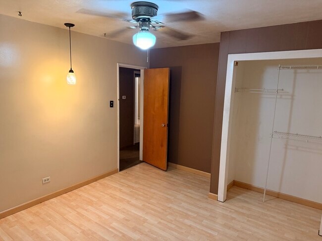 Building Photo - 1367 Burnham Ave