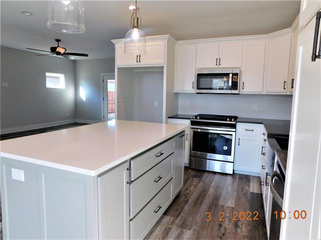 Building Photo - 4730 Dry Creek Rd