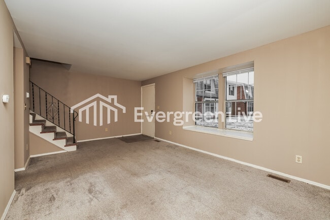 Building Photo - 7552 Mt Whitney