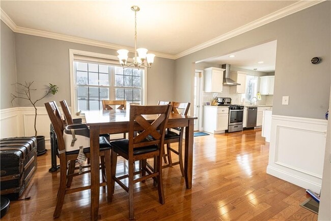 Building Photo - 88 Phillip Ave