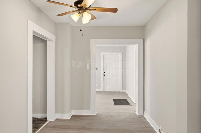 Building Photo - 5225 Central Ave