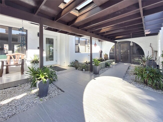 Building Photo - 7925 SW 124th St