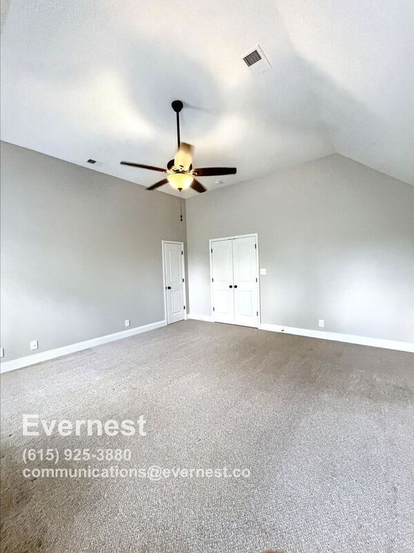 Building Photo - 1204 Henry Pl Blvd