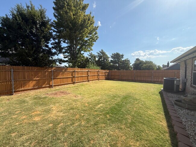 Building Photo - Corner-lot home in the desirable Cooper Creek