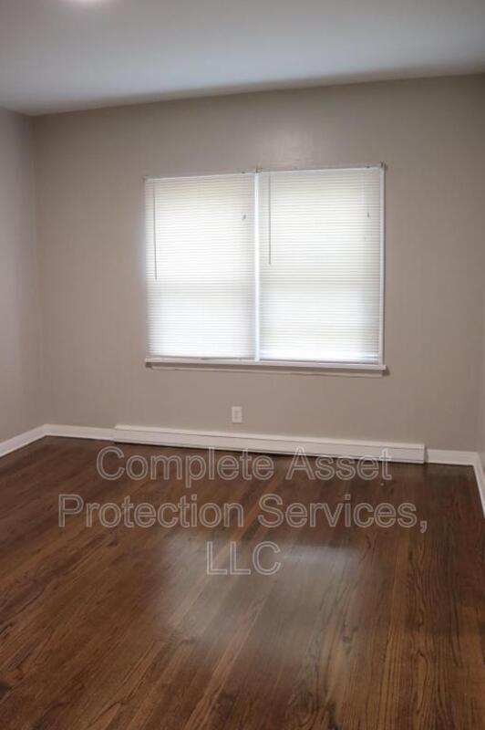 Building Photo - 10005 Merrillville Rd