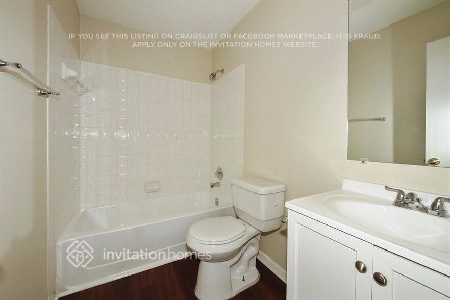 Building Photo - 1467 Shenta Oak Dr